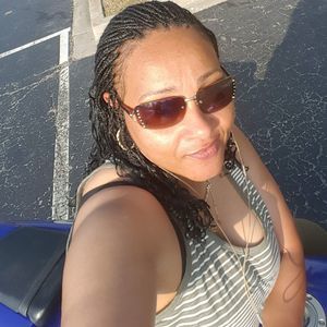 Meet your Posher, Tonya